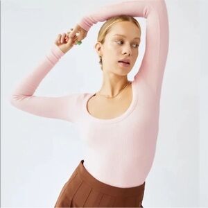 Sunday Best Sinchseamless Light Pink Ribbed Long sleeve Bodysuit